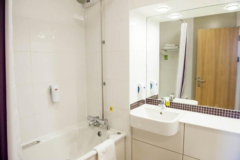 נאנטוויץ' Premier Inn Premier Inn Crewe מראה חיצוני תמונה