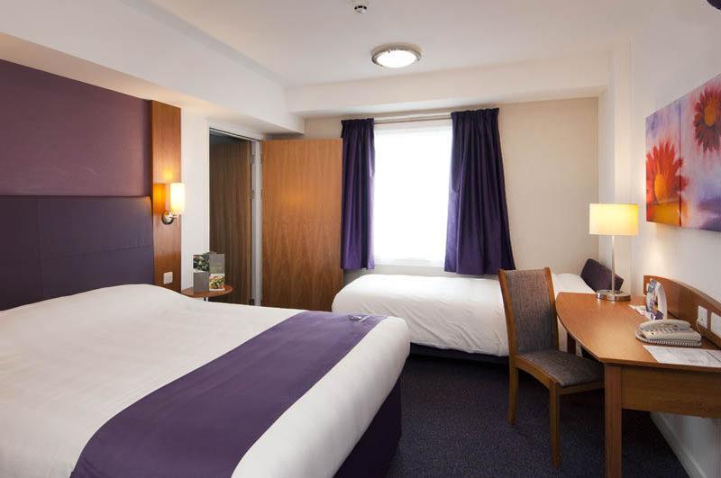 נאנטוויץ' Premier Inn Premier Inn Crewe מראה חיצוני תמונה