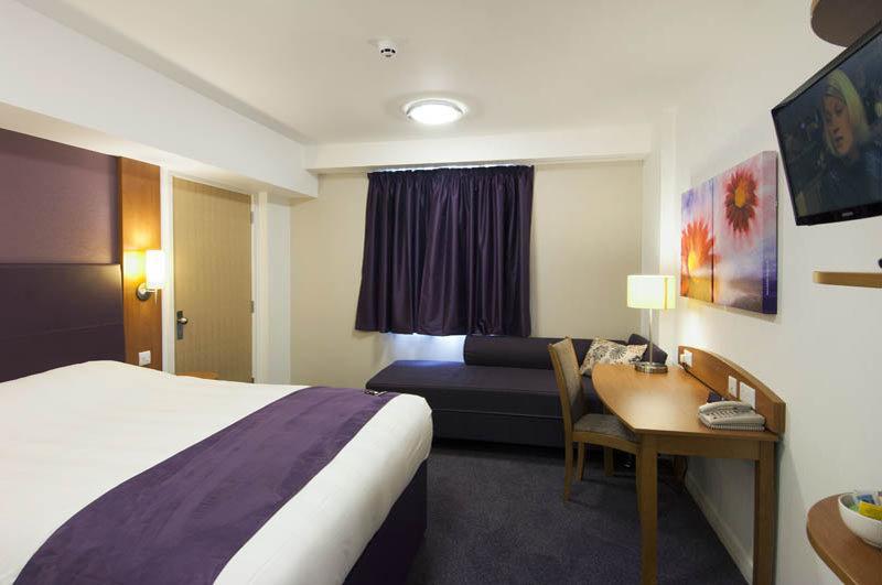 נאנטוויץ' Premier Inn Premier Inn Crewe מראה חיצוני תמונה